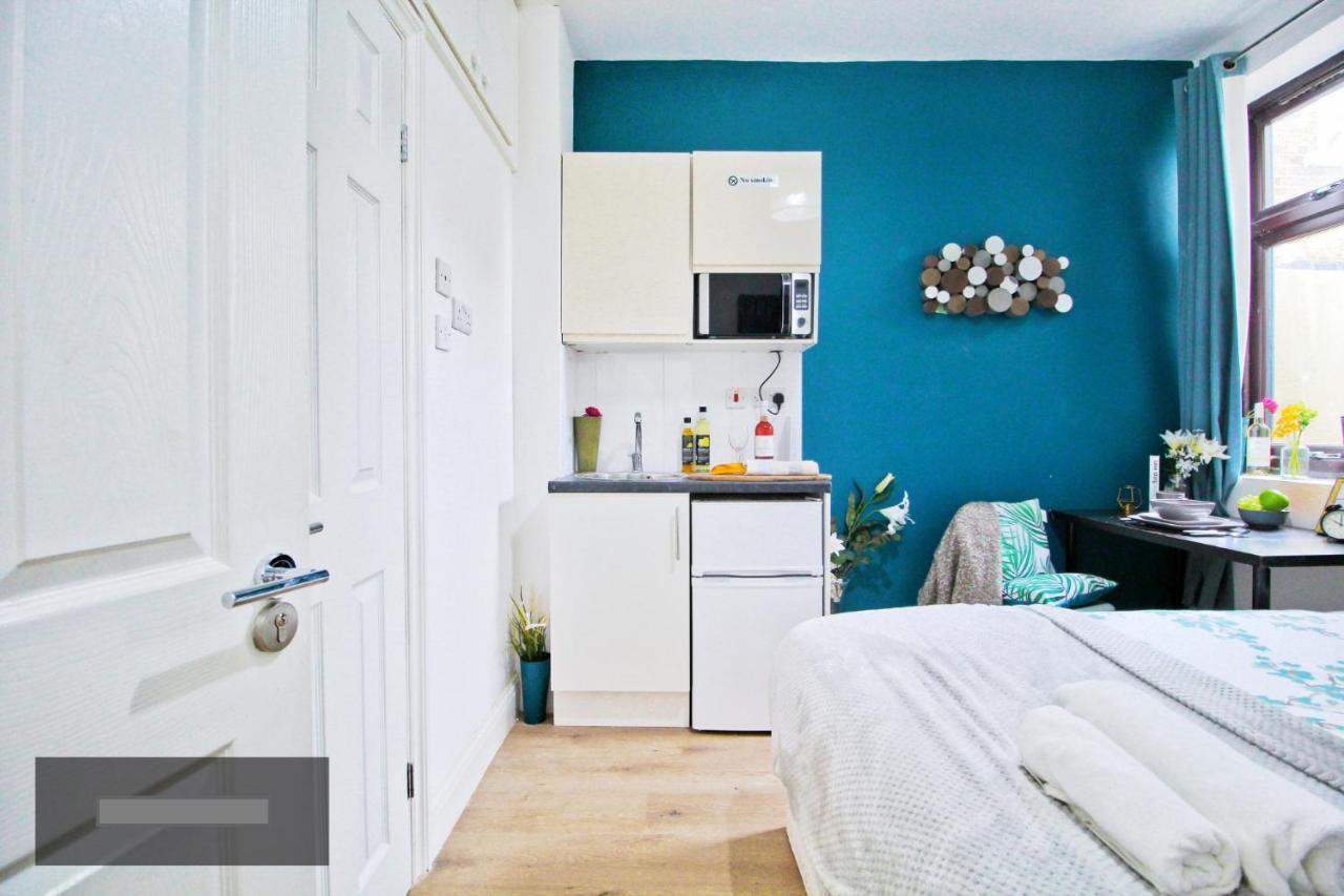 Jd Homes Лондон Екстериор снимка